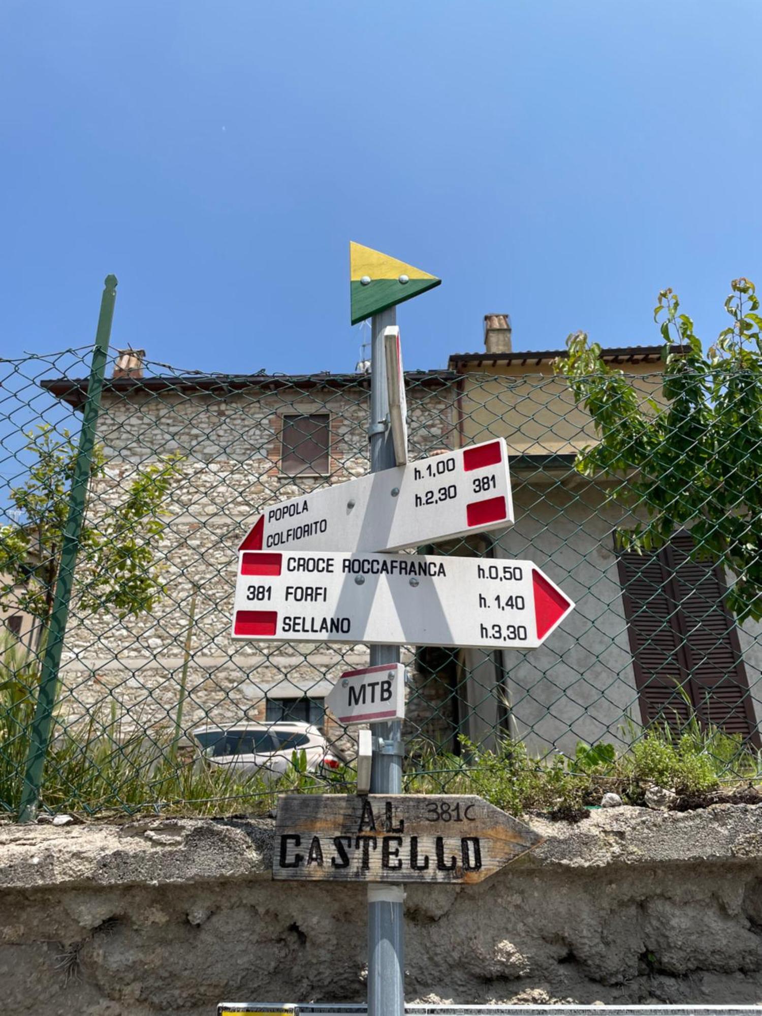 Casa Savini Hotel Verchiano Buitenkant foto