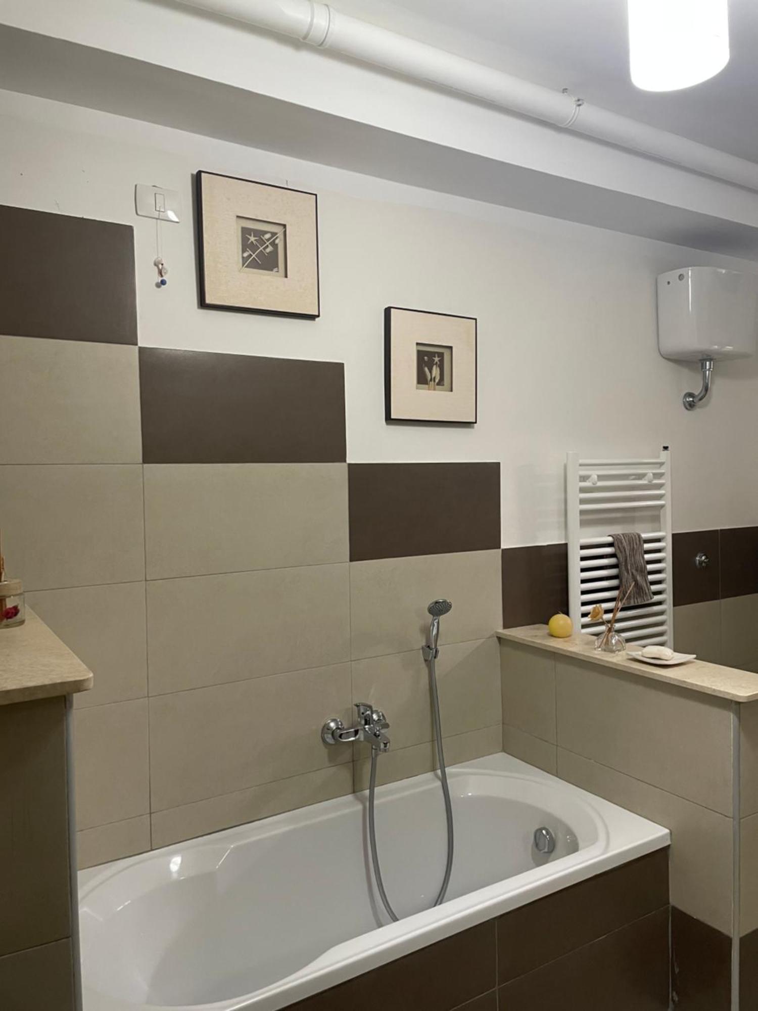 Casa Savini Hotel Verchiano Buitenkant foto